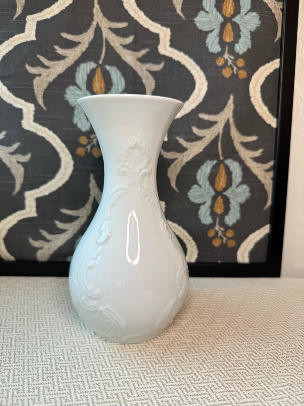 Vintage Royal Porzellan Bavaria KPM White Porcelain Vase Germany 11”
